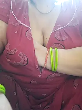 Snapshot of Kavya_XX chatting on July 5, 2026, 4:19 am Kavya XX online show from July 5, 2026, 4:19 am