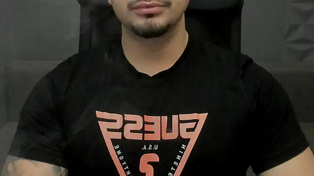 TonyWilcox online show from November 7, 2025, 6:18 am