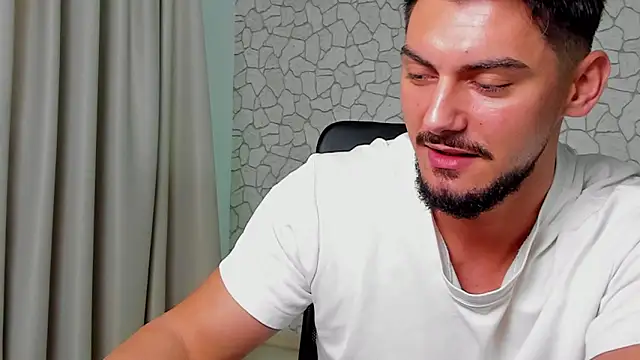 ClintMasters online show from November 28, 2025, 6:46 am