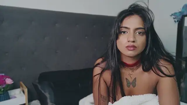 Delilah Blazee online show from June 4, 2026, 4:17 am