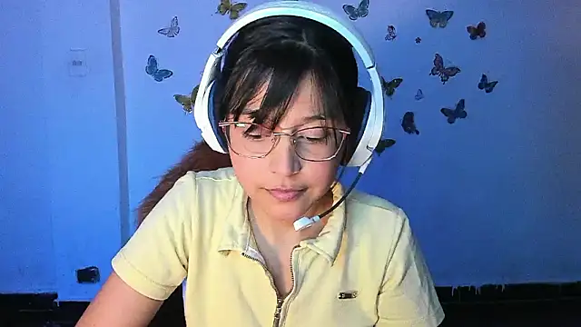 Snapshot of Little_Lisy chatting on March 12, 2026, 5:13 am Little Lisy online show from March 12, 2026, 5:13 am