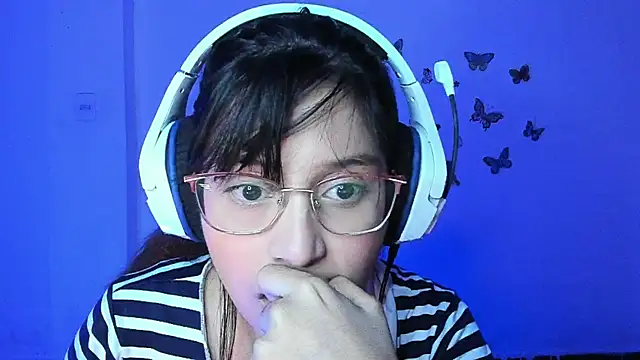 Snapshot of Little_Lisy chatting on March 7, 2026, 7:37 am Little Lisy online show from March 7, 2026, 7:37 am