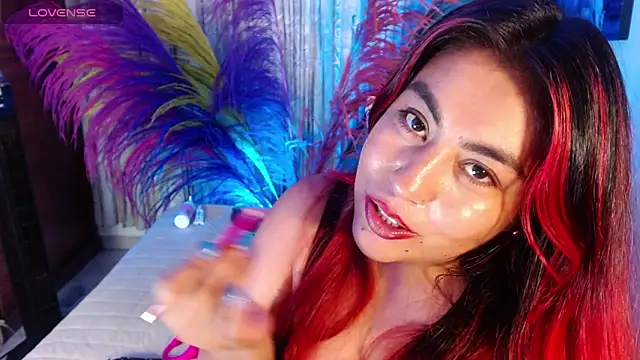 gatuwildhott online show from April 30, 2026, 9:30 pm