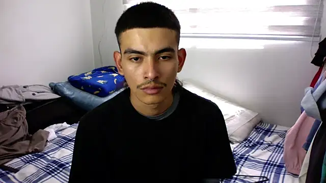 sorry-mom69 online show from September 13, 2025, 5:57 pm