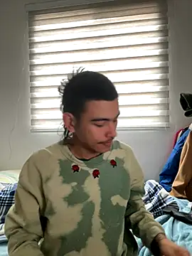 sorry-mom69 online show from October 31, 2025, 12:24 pm