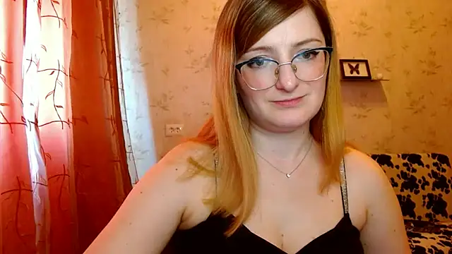 Arielsssplash online show from March 19, 2025, 12:01 pm