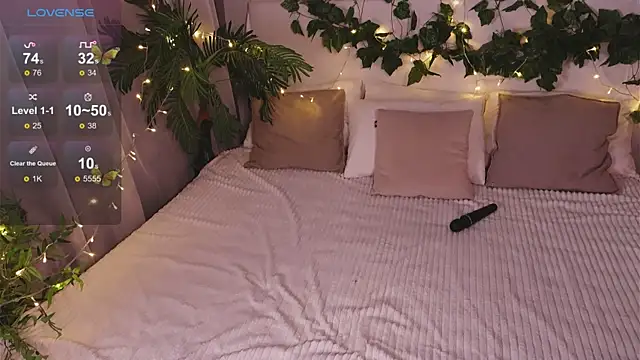 Elfa Mirielle online show from December 5, 2025, 5:28 am