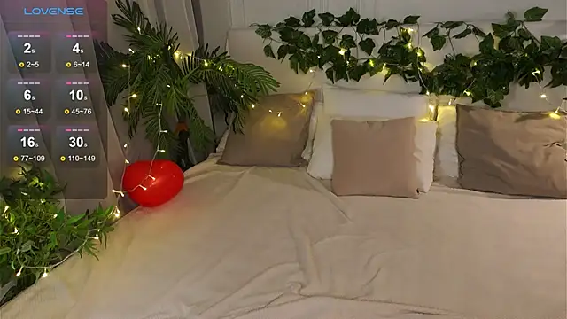 Elfa Mirielle online show from December 17, 2025, 6:07 am