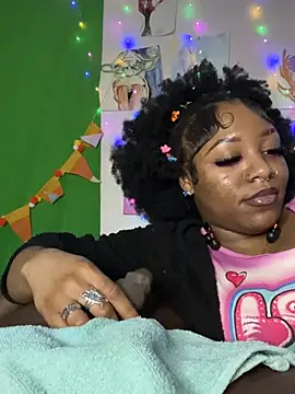 Kayyummy98 online show from December 13, 2024, 9:24 am