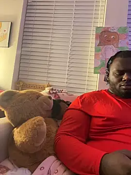 Kayyummy98 online show from December 17, 2025, 9:03 am