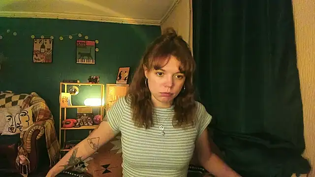 ClancyMorissey online show from October 8, 2025, 5:57 pm