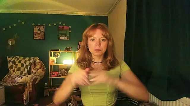 ClancyMorissey online show from September 13, 2025, 5:57 pm