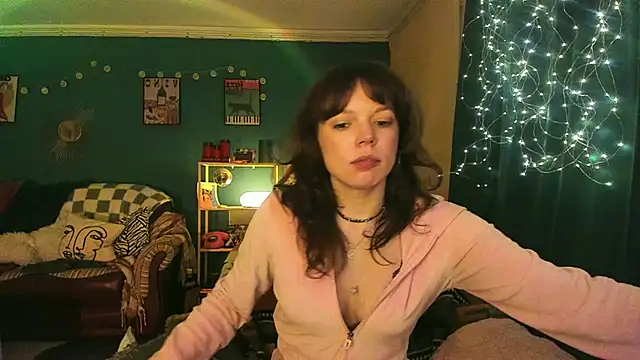 ClancyMorissey online show from February 28, 2026, 6:51 pm