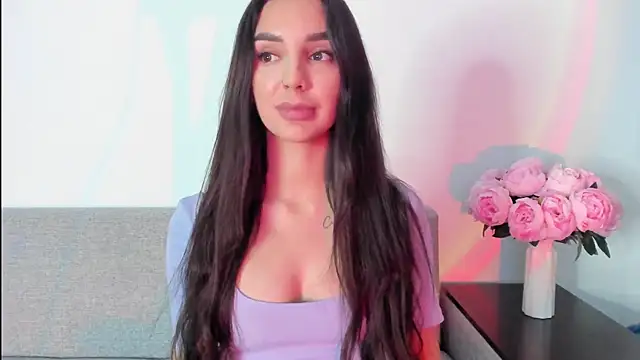 miss emily  online show from September 20, 2025, 6:24 pm