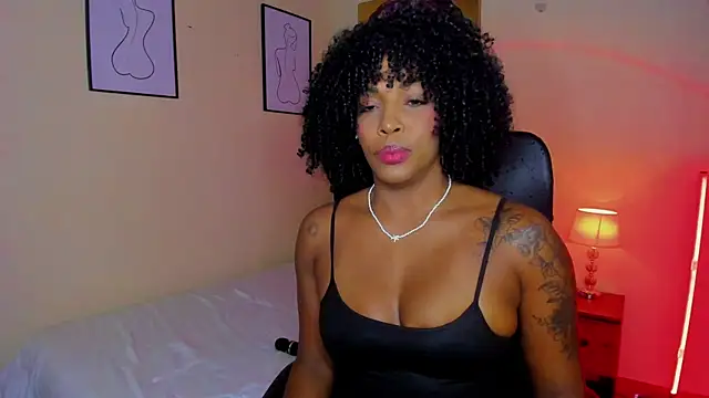 AitanaBrown  online show from October 13, 2025, 9:27 pm