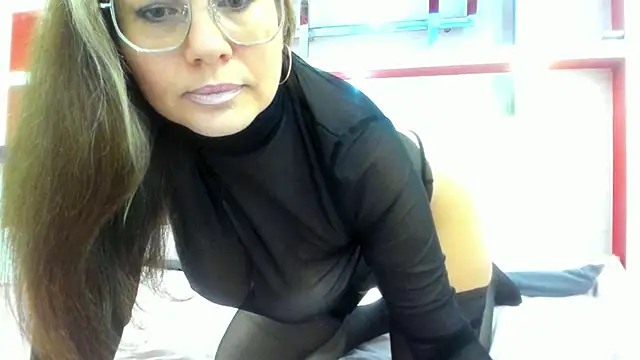 Snapshot of TeacherValery chatting on November 30, 2025, 1:23 pm TeacherValery online show from November 30, 2025, 1:23 pm