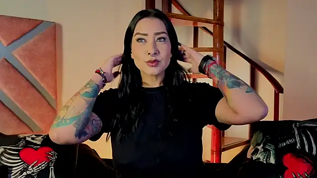  kelly hous36 online show from July 11, 2026, 1:11 pm