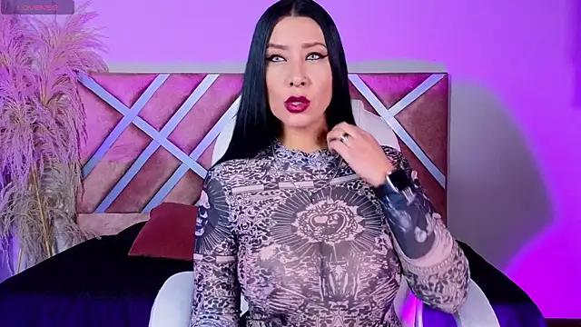  kelly hous36 online show from March 21, 2025, 12:50 pm