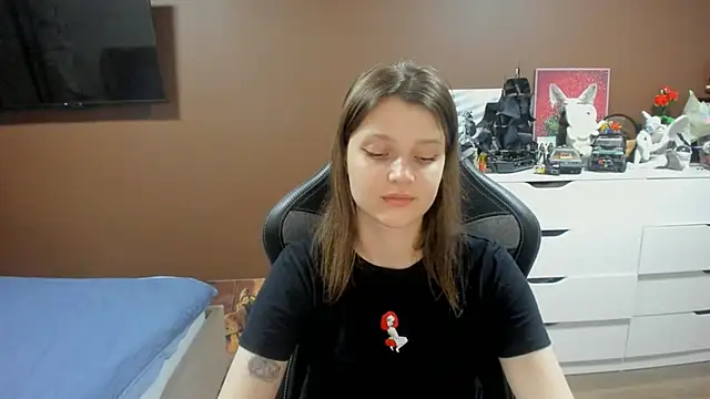 Snapshot of SoniNesti chatting on July 11, 2026, 2:50 pm SoniNesti online show from July 11, 2026, 2:50 pm
