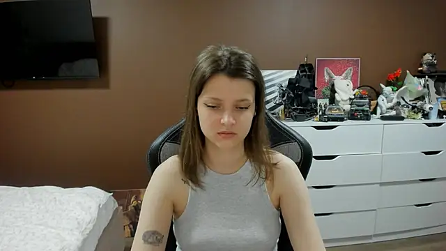 Snapshot of SoniNesti chatting on June 27, 2026, 3:29 pm SoniNesti online show from June 27, 2026, 3:29 pm