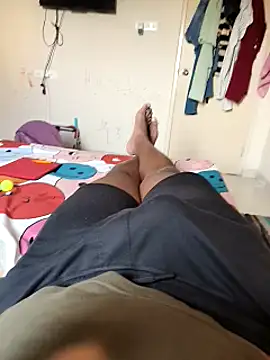 mkmony online show from March 19, 2025, 9:49 am