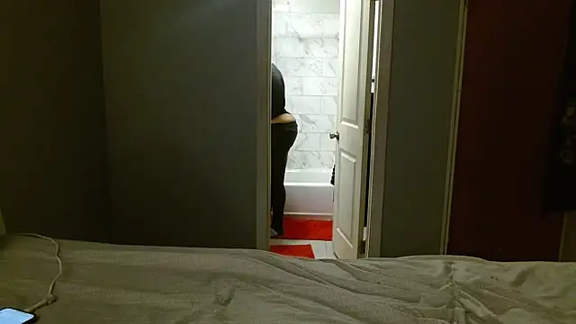 MSweetLindaParks online show from February 15, 2026, 8:35 am