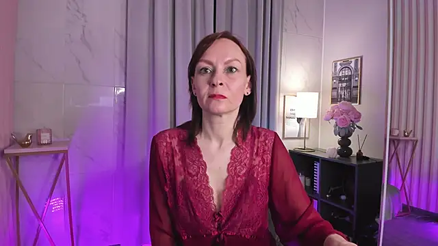 Snapshot of NikaGentle chatting on May 31, 2026, 5:46 am NikaGentle online show from May 31, 2026, 5:46 am