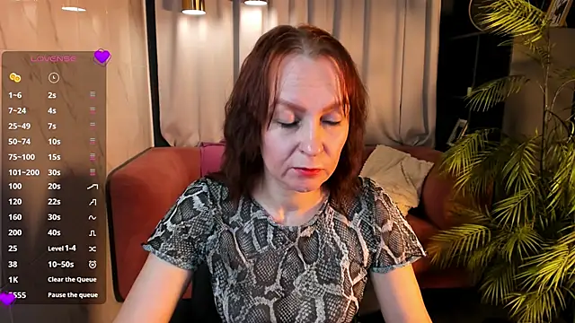 Snapshot of NikaGentle chatting on June 15, 2026, 5:29 am NikaGentle online show from June 15, 2026, 5:29 am
