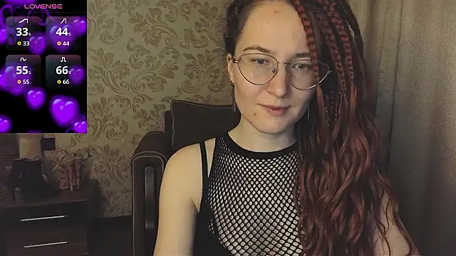 AgnesGraham online show from October 16, 2025, 9:23 pm