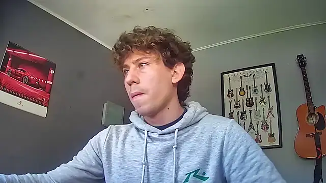 saint not online show from September 26, 2025, 1:29 pm