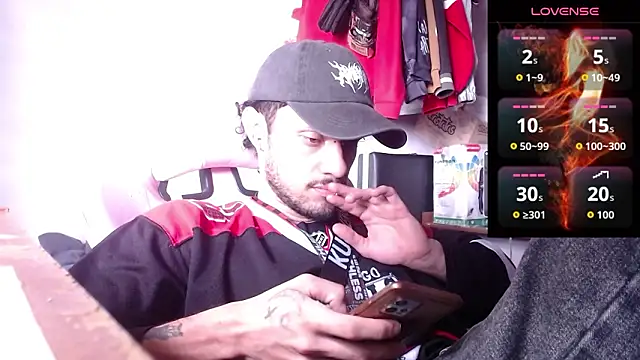 Apolo S online show from March 6, 2026, 6:14 pm