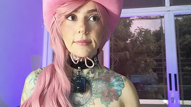 Evangelyne 1 online show from October 11, 2025, 3:46 pm