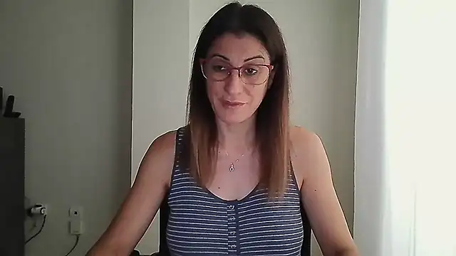 Snapshot of Sanada_hot chatting on September 26, 2025, 7:48 am Sanada hot online show from September 26, 2025, 7:48 am