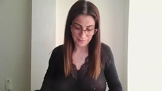 Snapshot of Sanada_hot chatting on April 10, 2026, 1:07 pm Sanada hot online show from April 10, 2026, 1:07 pm