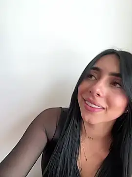 isabella jade online show from March 21, 2026, 6:12 pm