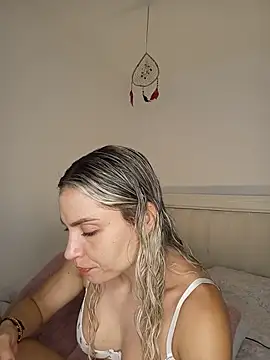 ASHLEY BLAIR online show from August 4, 2026, 8:57 pm