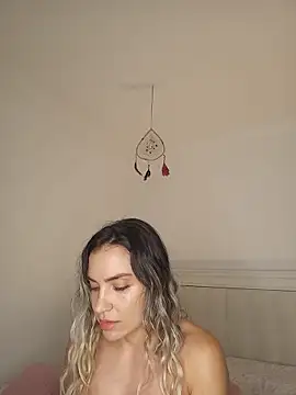 ASHLEY BLAIR online show from June 17, 2026, 7:02 pm