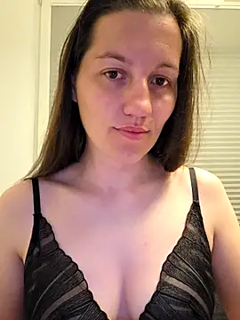 Nicole-Ray online show from June 11, 2026, 8:39 pm
