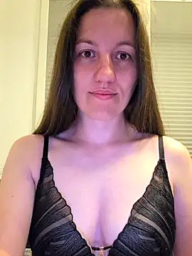 Nicole-Ray online show from June 15, 2026, 8:41 pm
