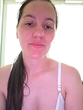 Nicole-Ray online show from July 12, 2026, 5:03 pm