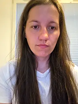 Nicole-Ray online show from July 1, 2026, 7:25 pm