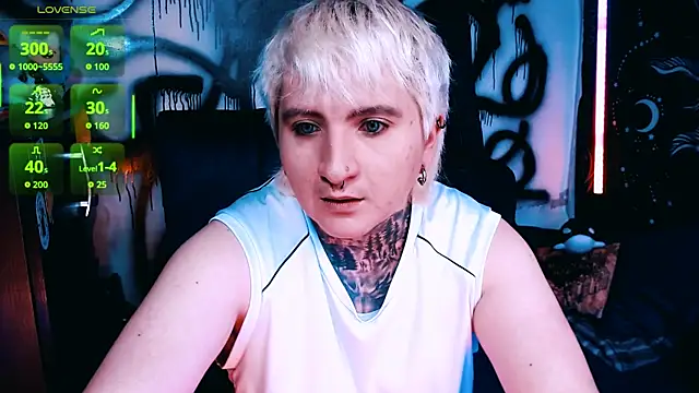 Marieblueeyes online show from June 24, 2026, 5:55 pm