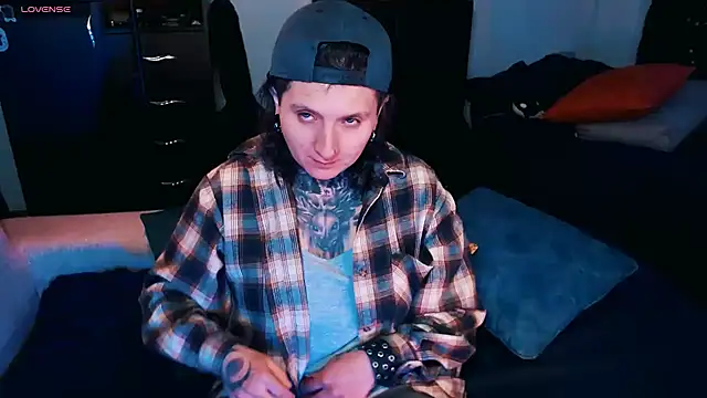 Marieblueeyes online show from October 5, 2025, 12:23 am