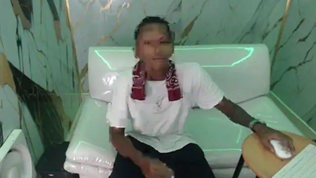 ManSant online show from November 16, 2025, 4:34 pm