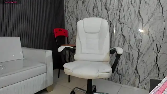 ManSant online show from November 22, 2025, 2:38 pm