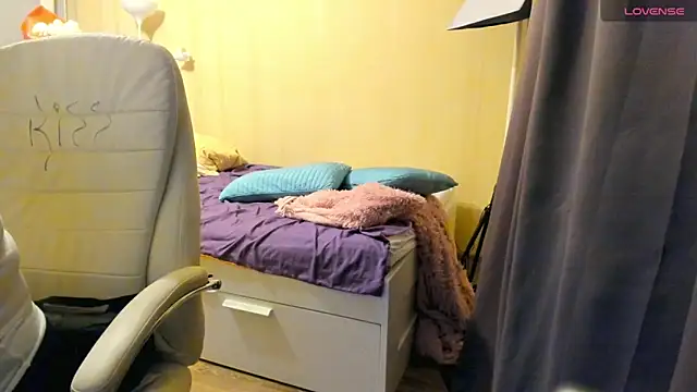 Snapshot of PamHardFuck chatting on February 18, 2026, 7:10 pm PamHardFuck online show from February 18, 2026, 7:10 pm