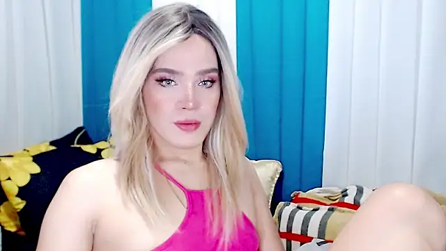 arianneXXX ts online show from March 25, 2026, 8:14 am