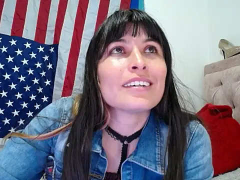 Alexandrasaenz online show from June 15, 2026, 9:47 pm