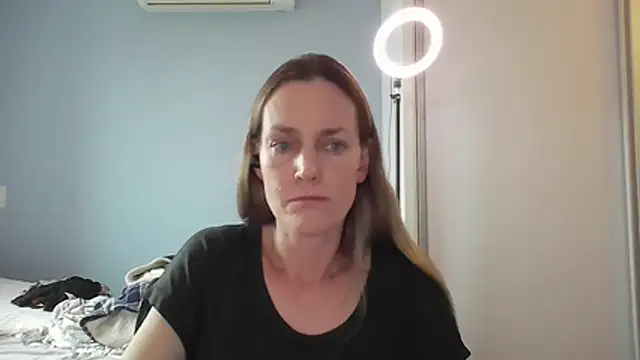 Annylove1 online show from December 19, 2025, 4:09 pm