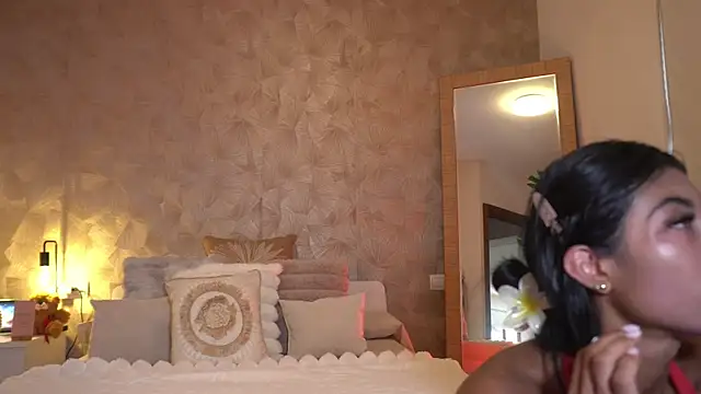 Snapshot of KalaBeckett_ chatting on June 19, 2026, 9:48 am KalaBeckett online show from June 19, 2026, 9:48 am